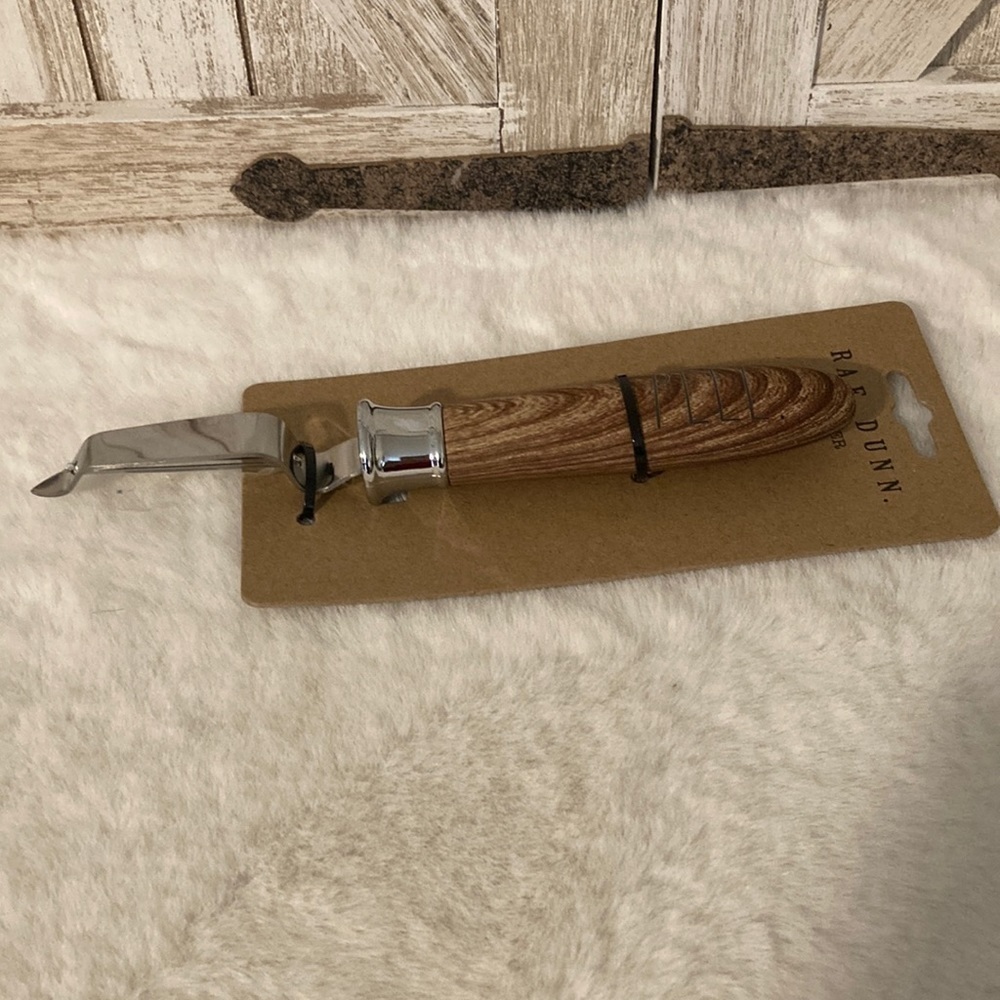 Rae Dunn Peeler